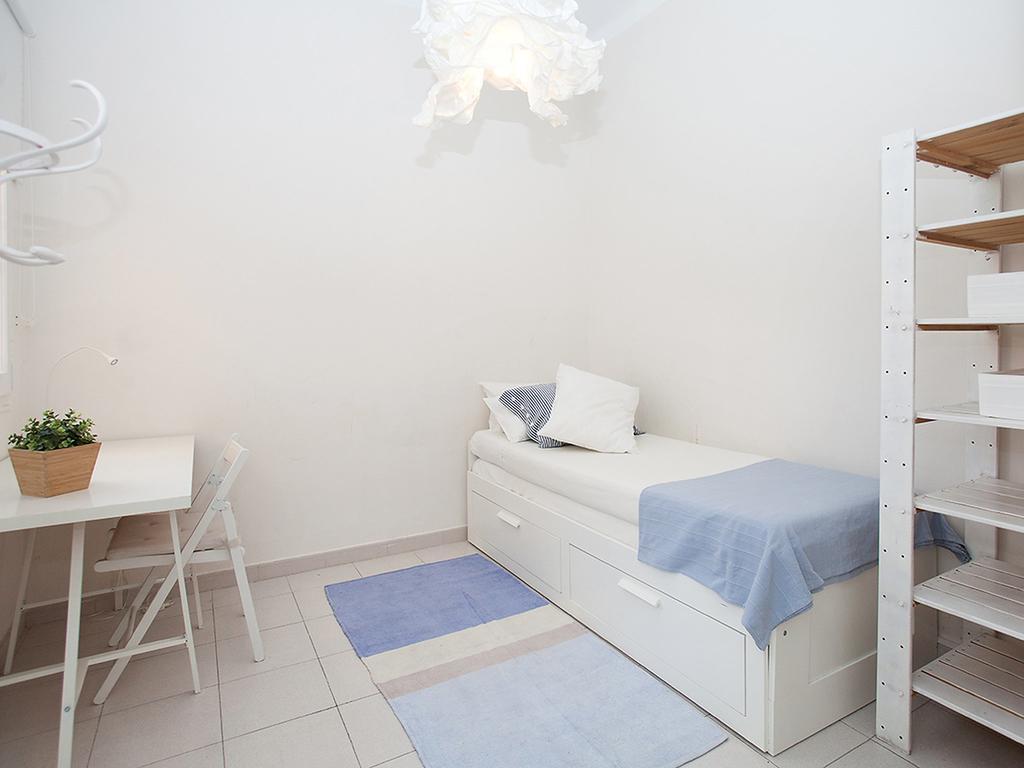 Apartment Sants-Les Corts Galileu By Interhome Барселона Екстериор снимка